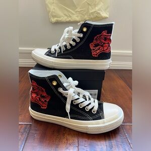 Darc Sport High Top Shoes W1-DIOS Wolves Forever NFGU Sneakers in Black/Red